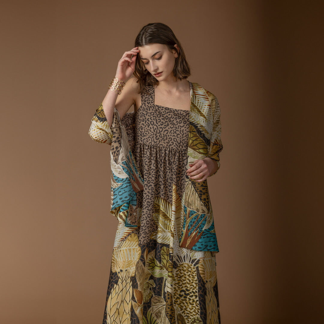 ★新品&激安銀座マギー スーパービューティーParisプリントワンピース38★ ☆新品&激安銀座マギー スーパービューティーParisプリント