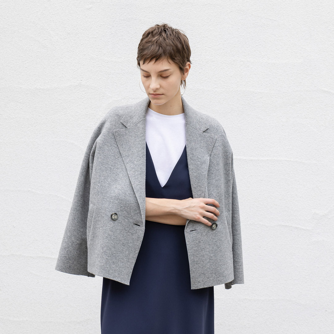 K08514）銀座マギー Michele BINDA シルク100％ ジャケット 美品 銀座マギー michele BINDA シルク 絹 ジャケット 花柄