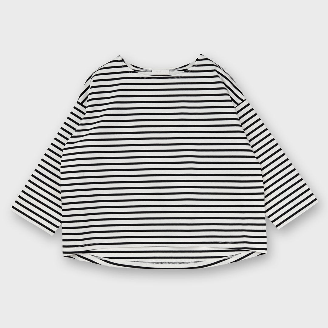 新品未開封 ザデイ ウール クルーネック ポータークラシック theday WEAR SHIFT》リサイクルウール混クルーネックセーター (61642500-32