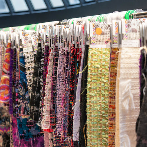 ツイード生地のお手入れ方法について