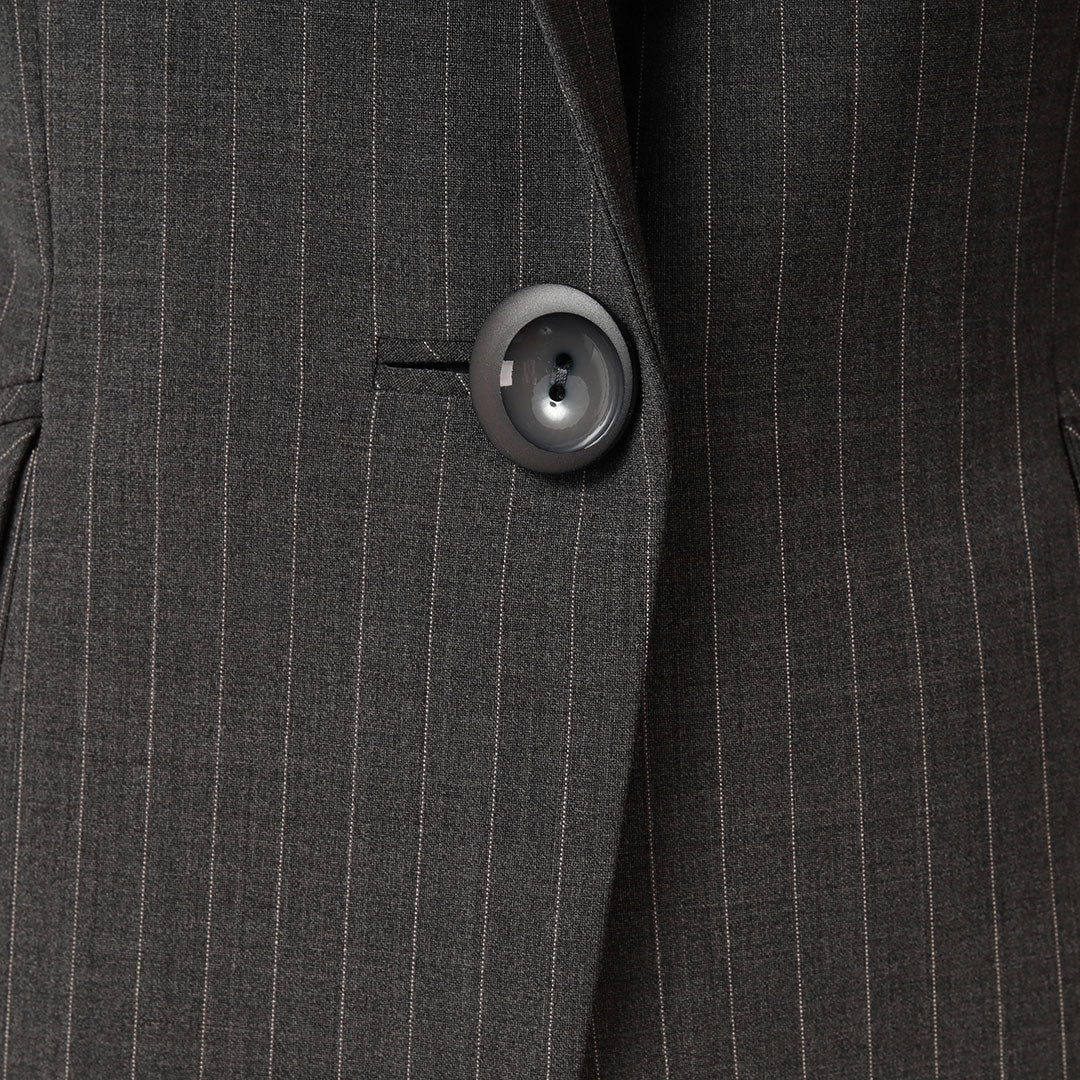 ピークドラペル ストライプ パンツスーツ – 銀座マギー公式通販サイト