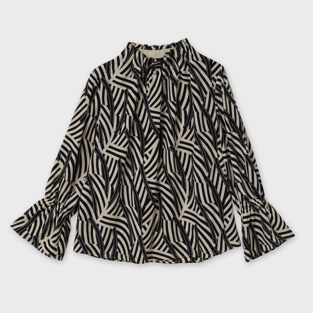 手洗い可】ジオメトリック柄 スタンドギャザー ブラウス – 銀座マギー