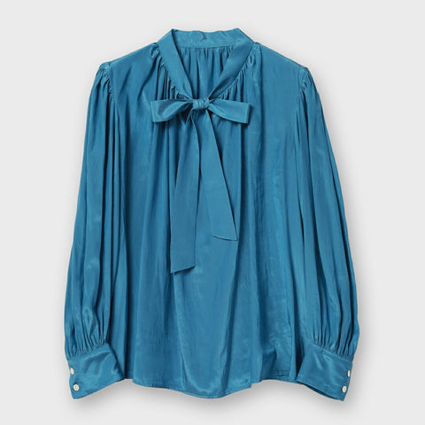 【手洗い可】サテン ギャザーブラウス