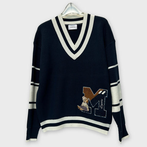 【手洗い可】テディベア刺繍 Vネック ニット プルオーバー