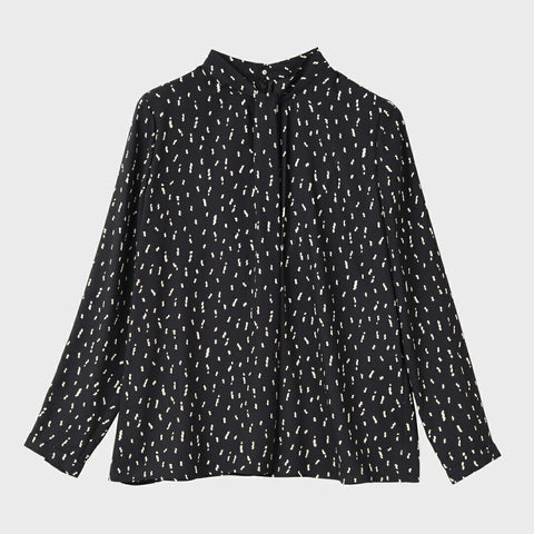 【手洗い可】変形ドットリボンタイ風ブラウス