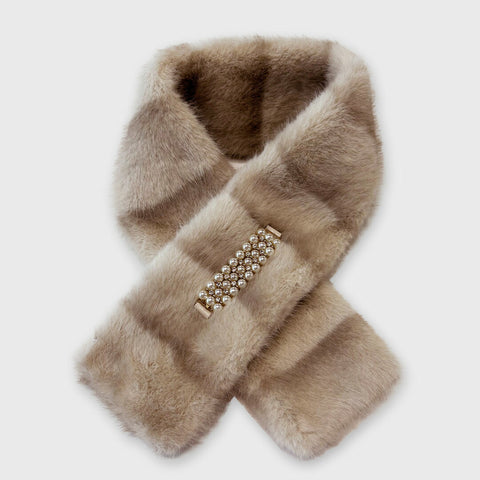 パール ビジュー付き フェイクファー グラデーション ティペット