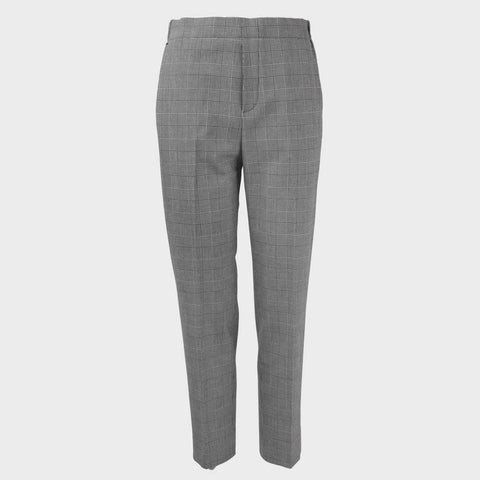 【手洗い可】スリムテーパードパンツ